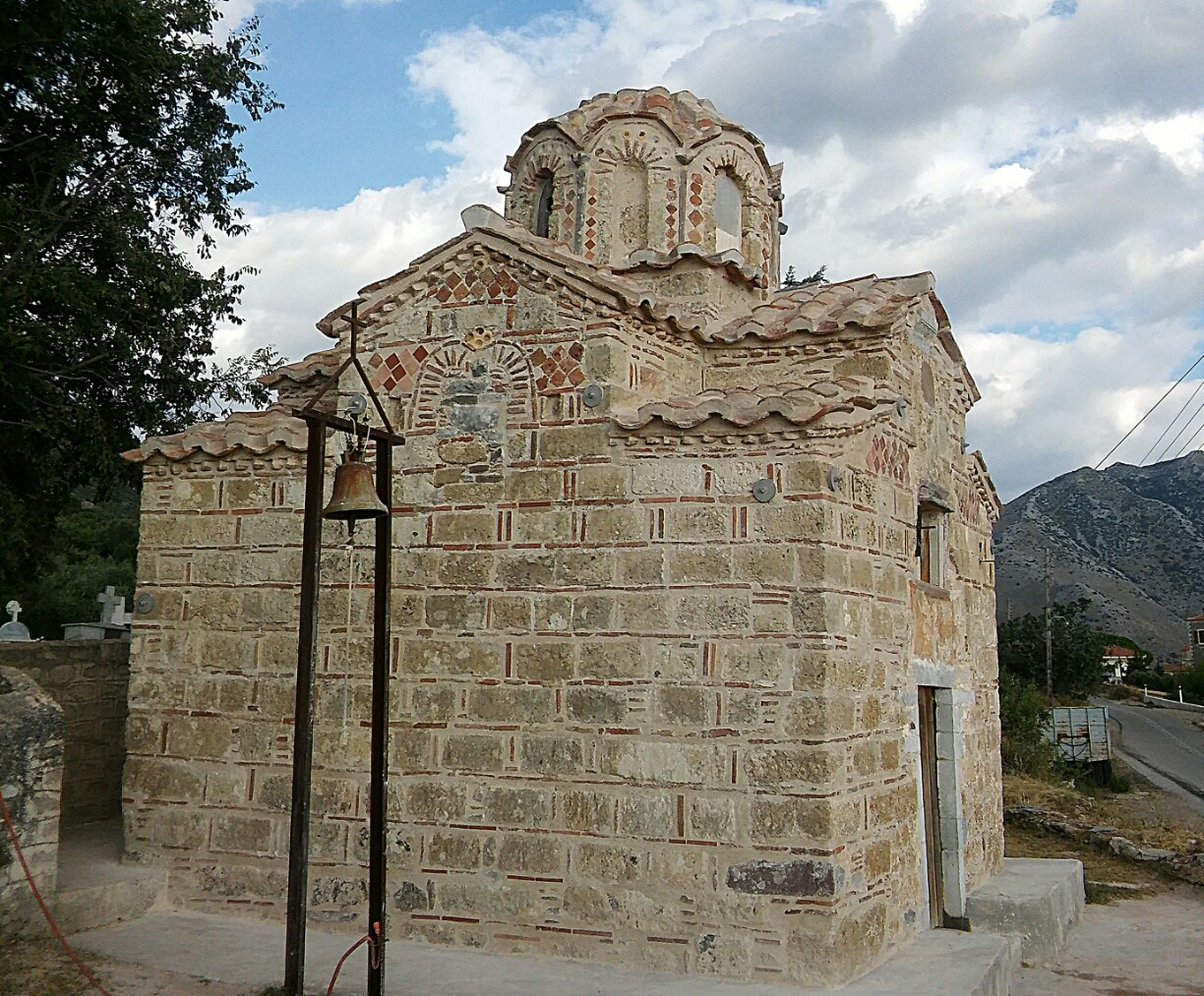 Ναός Μεταμορφώσεως του Σωτήρος στο Νομιτζί - Church of the Trasfiguration of Christ, Nomitzi